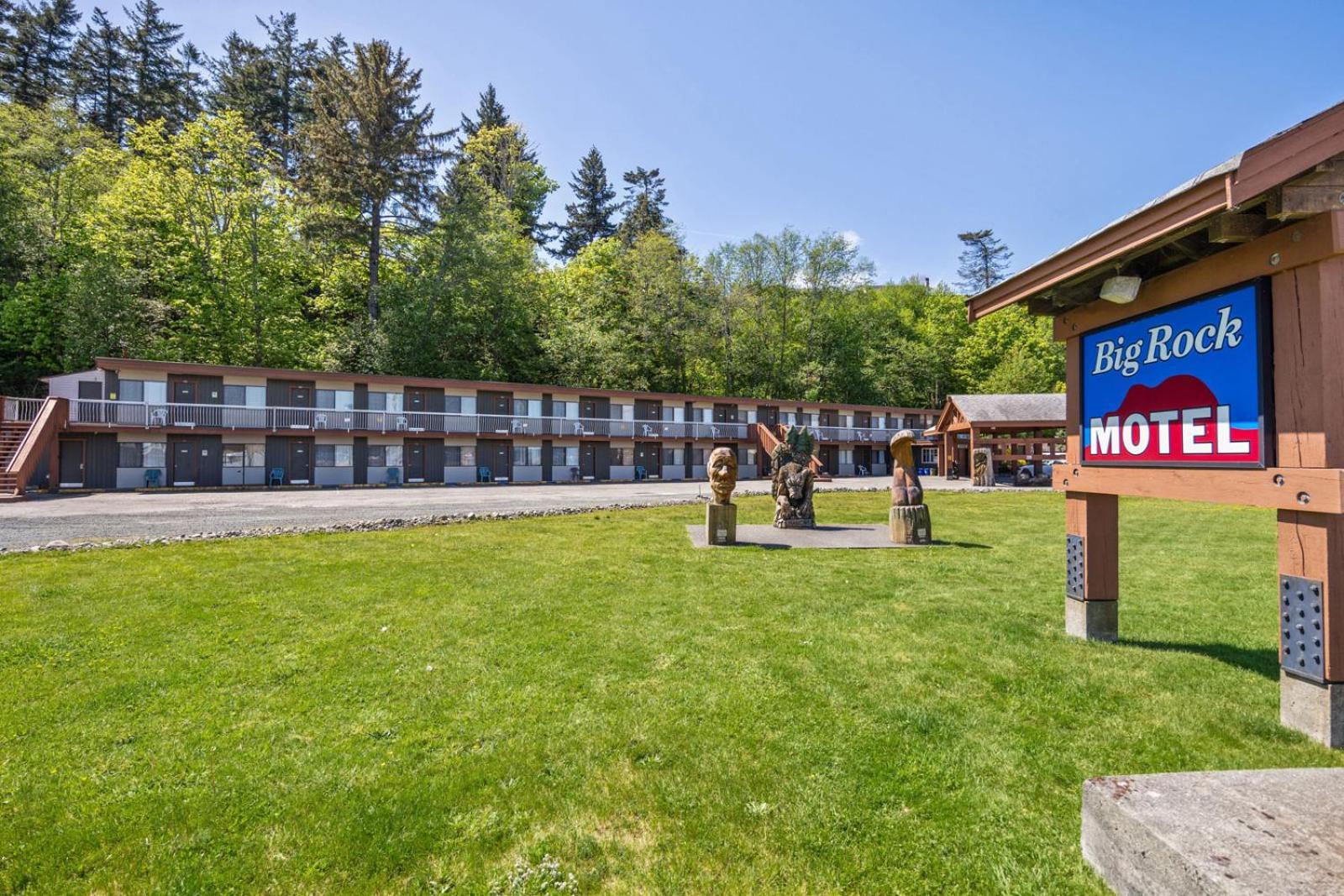 Big Rock Motel Campbell River Ngoại thất bức ảnh