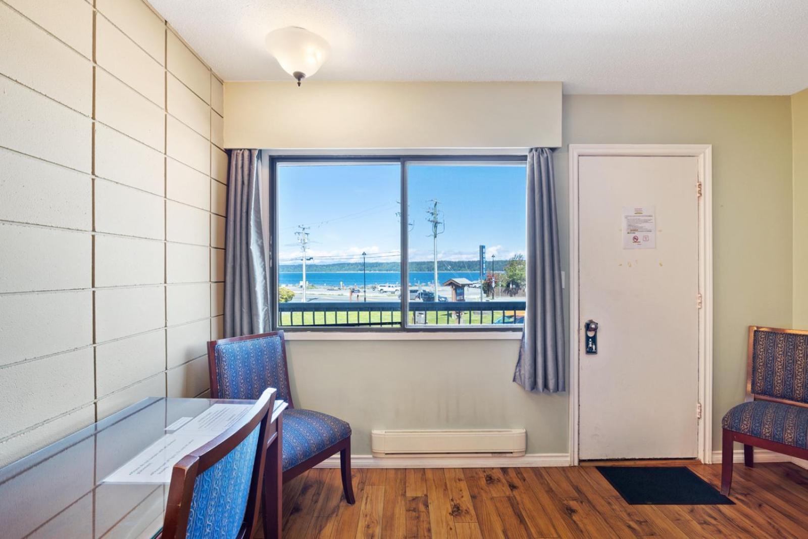Big Rock Motel Campbell River Ngoại thất bức ảnh